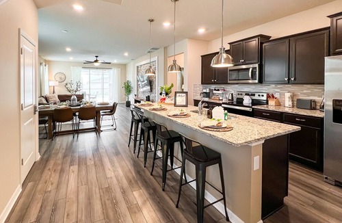 Davenport House | Sunset Getaway ~ Game-room, Pool, Close to Disney