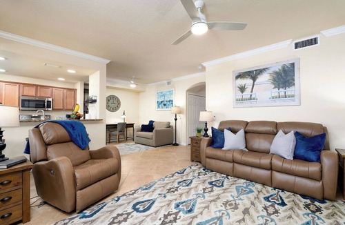 Naples Condo | SUNSET OASIS | Resort Condo, w/Golf, Tennis & Fitness – 8 Mi to Beaches