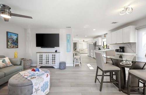 Englewood Condo | Sunset Rendezvous Beach Condo Lower Unit #141 Manasota Key