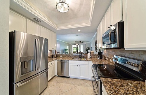 Bradenton Condo | Sunshine and More! River Strand Golf and Country Club Veranda Vacation Home