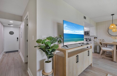 Fort Myers Beach Condo | Surf and Sand Suite - Sportsman's Cove at Fort Myers Beach