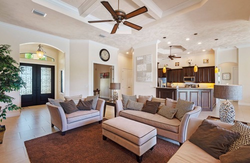 Pelican Villa | SW Cape Coral Waterfront Villa "Summerset" | Pool + Jacuzzi | south-facing |