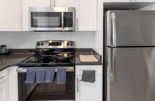 Beach Park Apartment | Tampa Comfort Loft on Kennedy