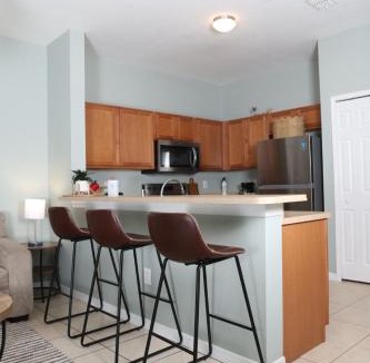 Old Seminole Heights House | Tampa Tropical Oasis Near Downtown