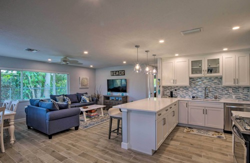 Naples Park House | Tasteful Home w/Patio + Grill < 2 Mi to Beach!