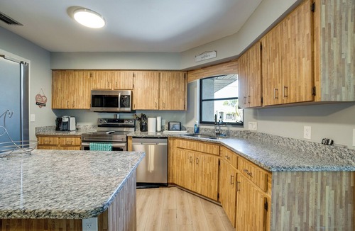 Pebble Beach House | Tee Times & Beach Vibes! Rotonda West Home w/Pool