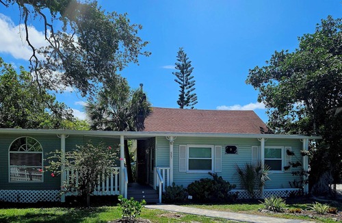 Englewood Villa | The Amberjack, at Paradise Cove