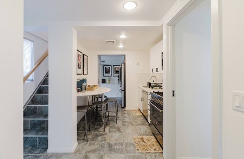 Asbury Park House | The Back Beat - 3BR, Beach, nightlife, On-sight Parking, Private Patio
