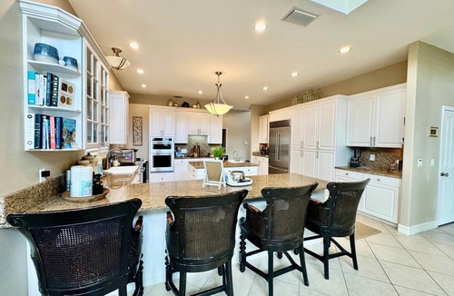 Ellenton House | The Blue Heron Riverfront Retreat