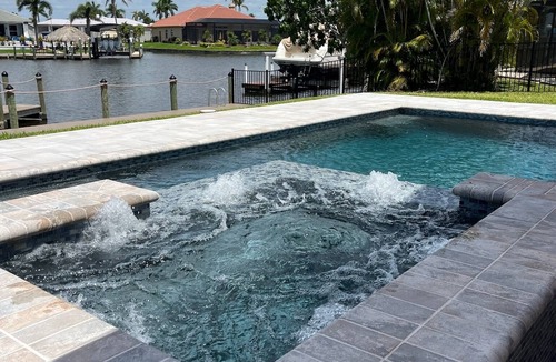 Yacht Club House | The Boat House, Direct Gulf Access, Pool and Spa