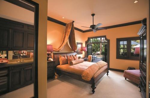 Palm Beach Hotel | The Brazilian Court Hotel