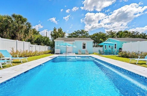 Delray Beach Cottage | The Delray Cottages Retreat ~Heated Pool Oasis