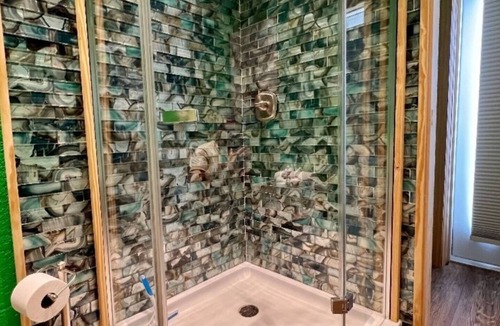 Lake Alfred Apartment | The Exclusive Tatman Evergreen Suite