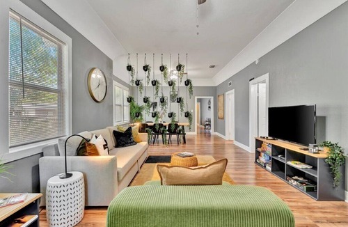 Ybor City House | The Green Door in Ybor