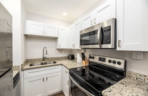 Wilton Manors Apartment | The Guesthouse #1 - Wilton Manors