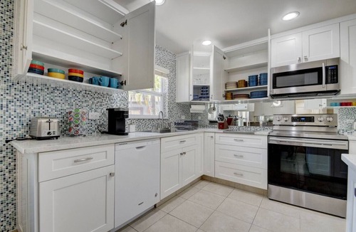 Palm Springs House | The Hacienda- Managed by BNR Vacation Rentals