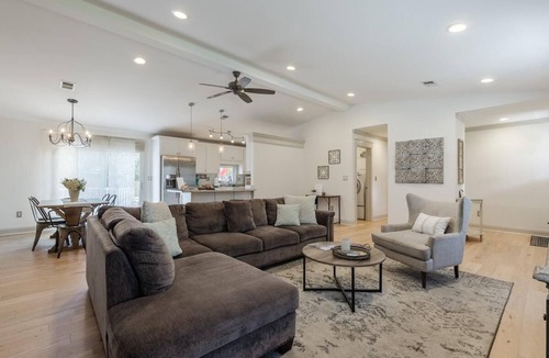 Conestee House | The Happy Bungalow