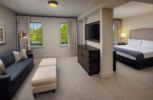 Clemson Hotel | The Inn at Patrick Square
