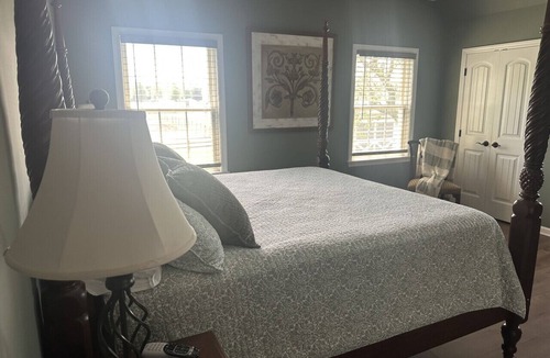 Pittstown Bed & Breakfast | The Inn at Peacfield Farms