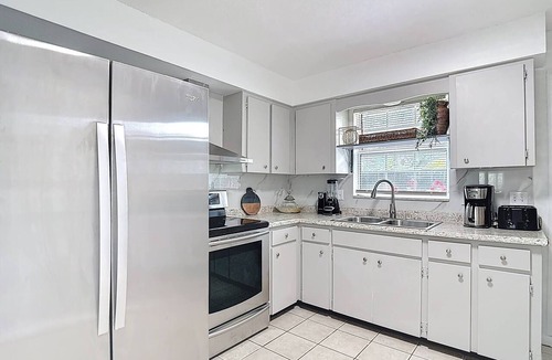 St. Petersburg - Clearwater Apartment | The Jefferson 220 - St Pete (New)