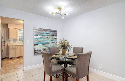 St. Petersburg Apartment | The Jefferson 222 - St Pete