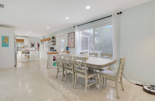 Jensen Beach House | The Jensen Beach Mermaid - Heated Pool/Spa, Pet friendly, beautiful lanai.