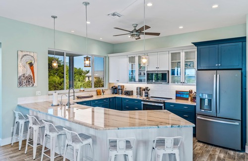North Captiva House | The MAINE DECK - BRAND NEW DESIGNER HOME WITH PRIVATE POOL AND 2 GOLF CARTS