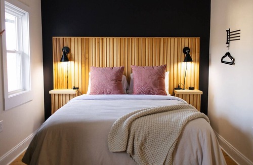 Chambersburg Apartment | The Mane & Co - No. 4