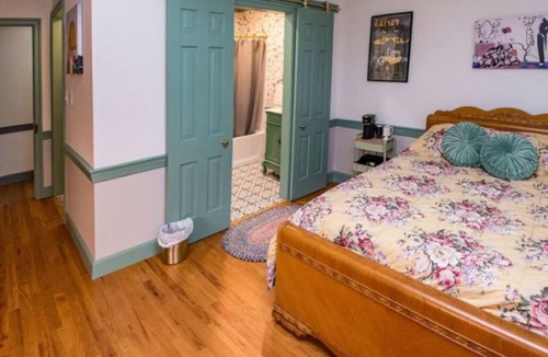 Highspire Bed & Breakfast | The Manor on Rosedale
