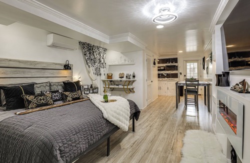 Westfield Apartment | The Oasis Hideaway: Private Baltimore Basement Apt