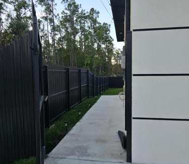 Joel Apartment | The Palms At Lehigh A