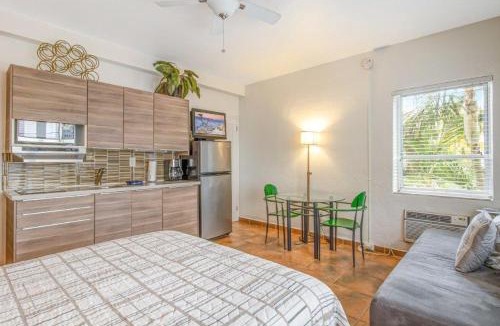 Bayshore Apartment | The Plaza Miami Beach