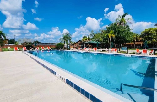 River Ranch Apartment | The Ranch at River Breeze/Escape to River Ranch