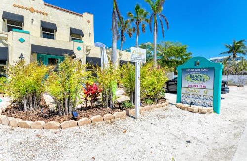 Siesta Key Resort | The Ringling Beach House