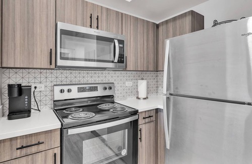 Zephyrhills West Condo | The Well Retreat | Modern 1BR Near Tennis & Pickleball | Wellness Center