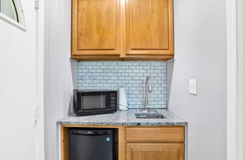 East Pensacola Heights House | These units are in the highly sought after Pensacola Heights neighborhood.