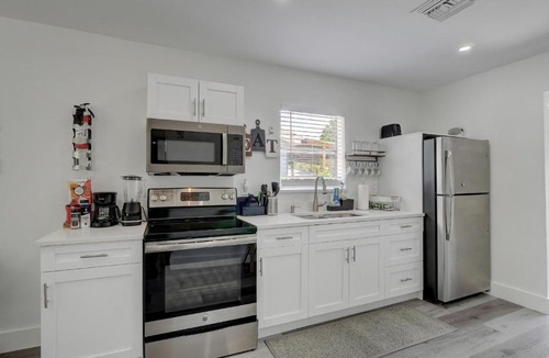Bonita Springs House | Three Rental Units In This Bonita Springs Compound