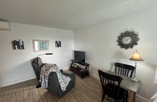 Port Saint Lucie Apartment | Tiny home - studio in Port St. Lucie with cool AC breeze