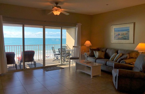 Independence Square Condo | Top Floor IRB Beachfront Heaven At Oceanside! Walkable to Best of IRB!