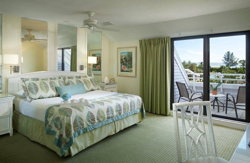 Sanibel Condo | Tortuga Beach Club Weekly Rental Sleeps 6 Beach access Gulf Views, Golf Included