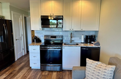 Hilton Head Island Condo | Totally Beachin' Coligny OceanViews w/new bikes/chairs