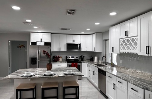 Yacht Club House | TOTALLY RENOVATED beautiful Pool home in Yacht Club on a Canal- Bring your boat!