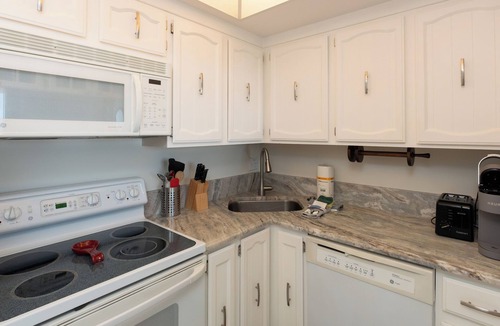Marco Island House | Tradewinds 403- Enjoy Sunsets from the Balcony!