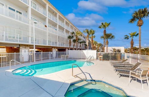 Mexico Beach Apartment | Tranquil Harbour 102
