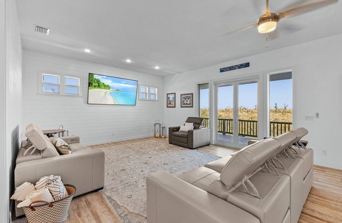 Saint James City House | Tranquility in St. James City! 2/2 Overlooking Mangroves!