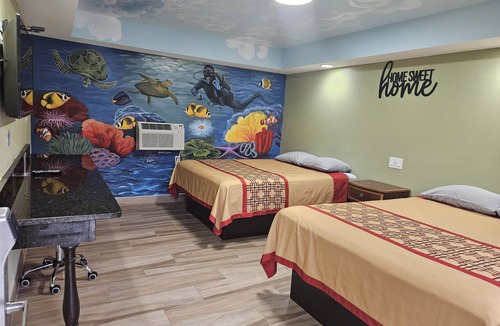 Riviera Beach Hotel | Travel Inn of Riviera Beach