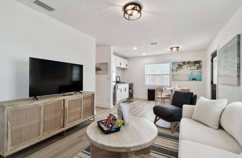 Treasure Island Apartment | Treasure Island Escape