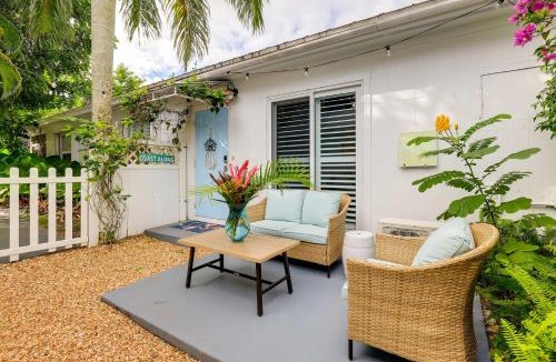 Hobe Sound House | Tropical Cottage < 2 Mi to Hobe Sound Beach!