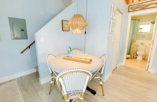 Hobe Sound House | Tropical Cottage < 2 Mi to Hobe Sound Beach!