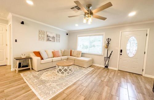 Crystal Lake House | Tropical Fenced Paradise, Hot Tub, & Home Theater